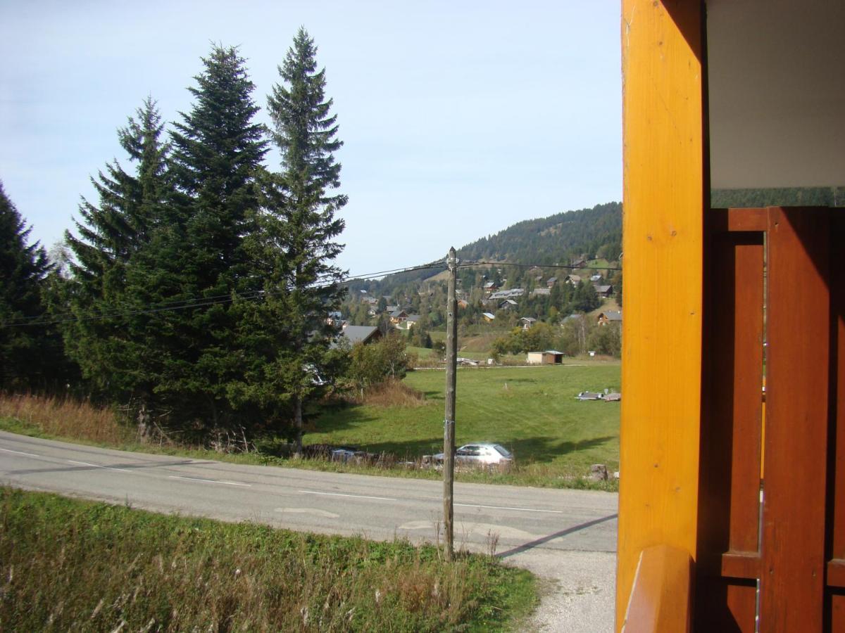 Studio Au Calme Face Aux Montagnes Dans Station De Ski La Morte Buitenkant foto